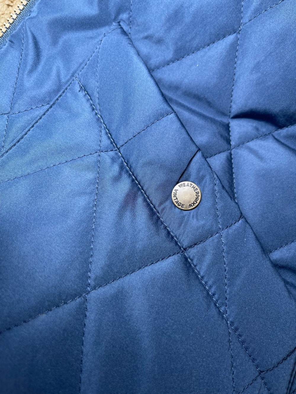 Original Weatherproof Vintage Women's Sherpa Lined Quilted Long Coat Size Small - Picture 9 of 16